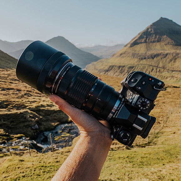 40-150mm F2.8 PRO