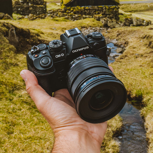 8-25mm F4.0 PRO Lens
